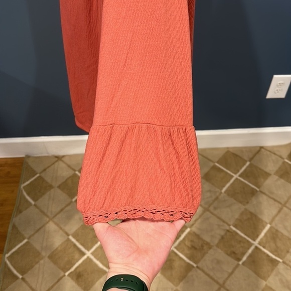 Old Navy blouse size XL women’s - Picture 3 of 7